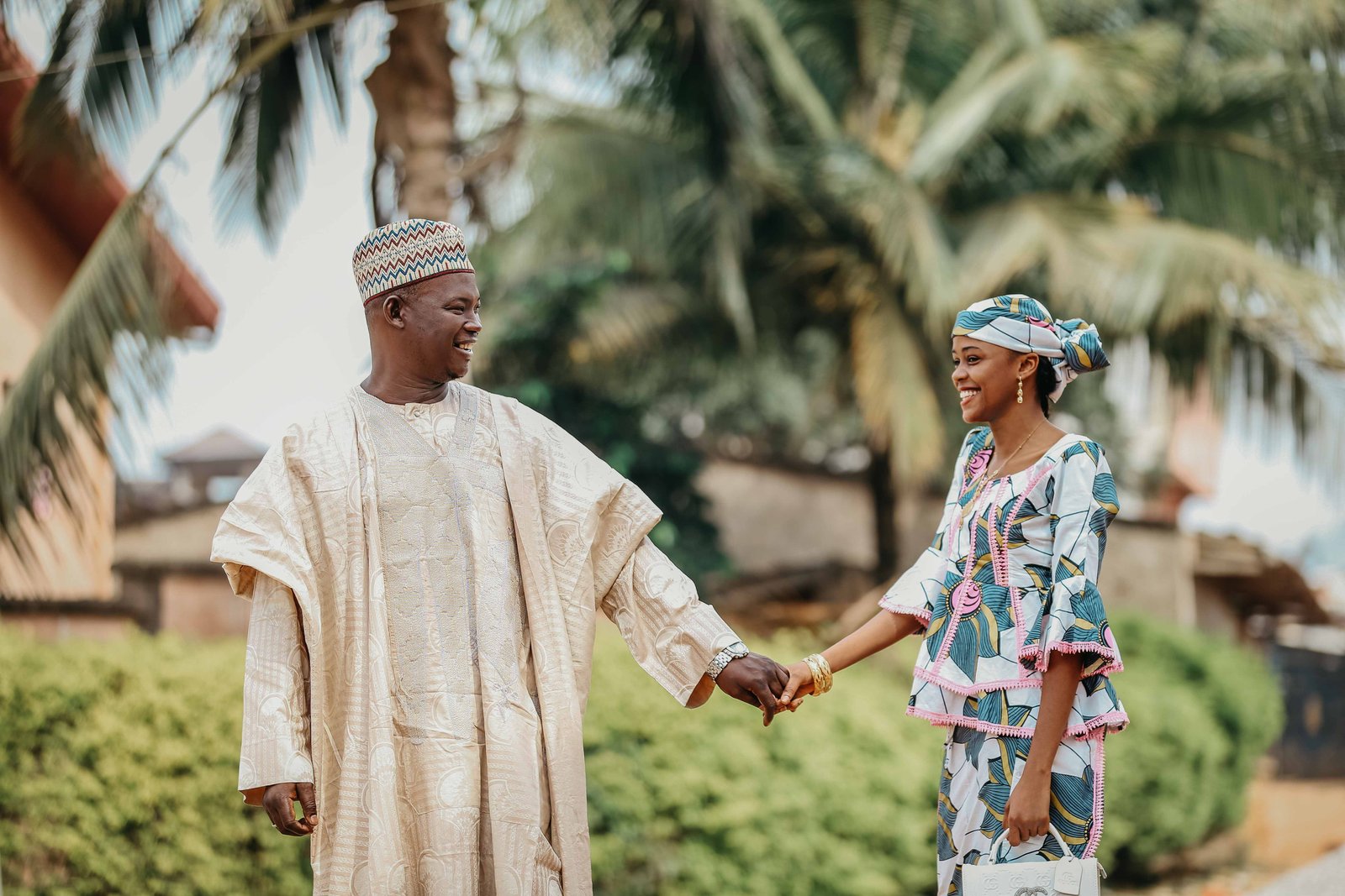 Séance photo couple à Yaoundé avec Moments Précieux - photographe professionnel au Cameroun
